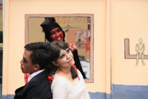 Kwas hialuronowy na linie marionetki